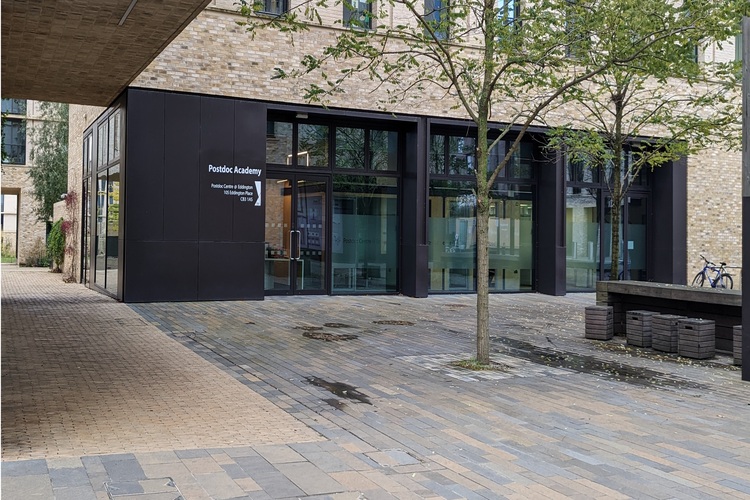 Postdoc Centre Eddington Reception - view from outside